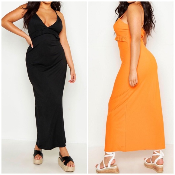 V-Neck. Ruffle Accent. BLACK Maxi Dress - Picture 2 of 4